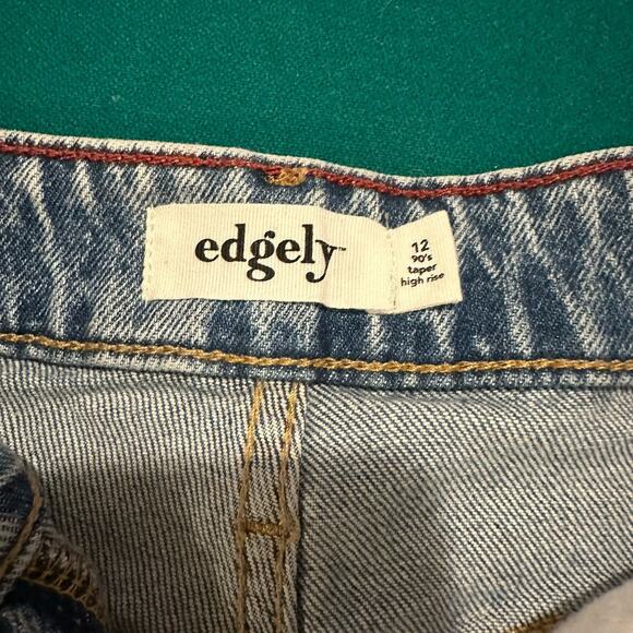 Maurices Edgely Women’s 12 Regular 90s Taper High Rise Distressed Jeans NWT - Picture 3 of 6